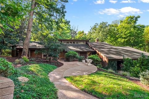 Tiny photo for 770 Straub Road, Chesterfield, MO 63017 (MLS # 25066568)