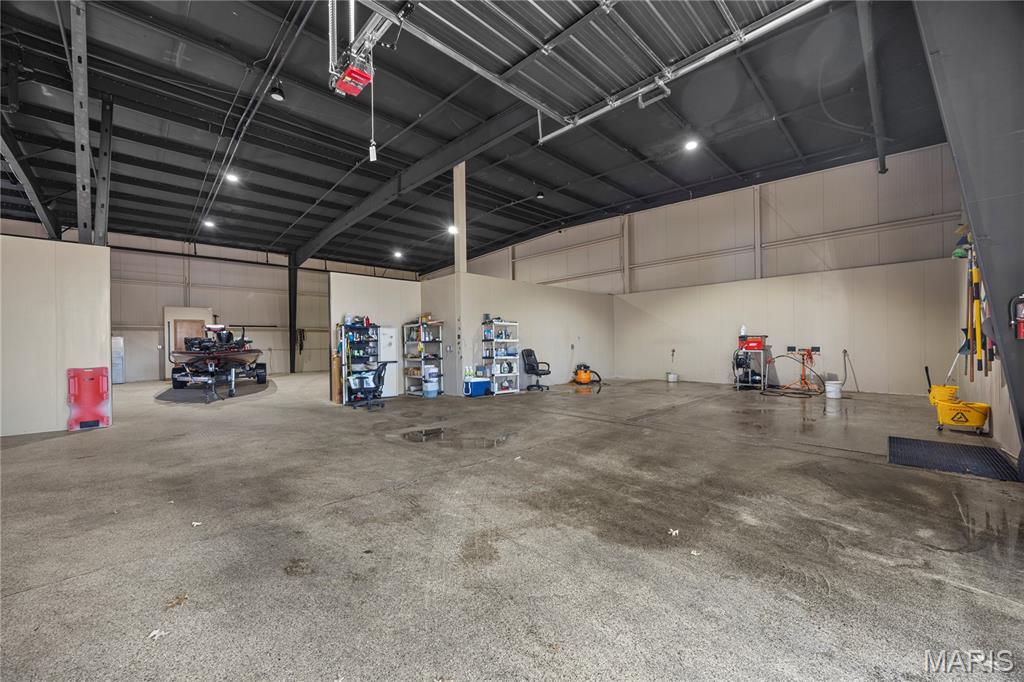 9080 Vmp Place - Commercial Sale