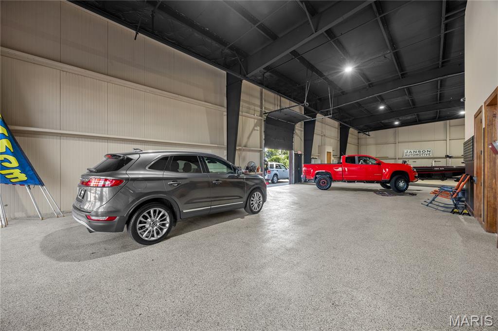 9080 Vmp Place - Commercial Sale