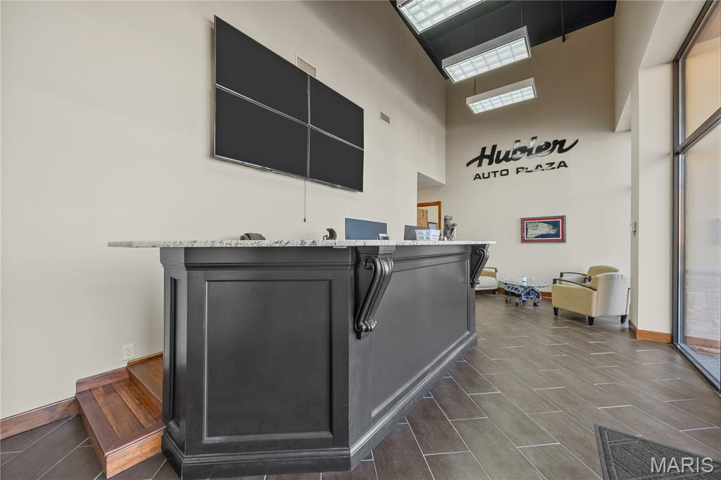 9080 Vmp Place - Commercial Sale