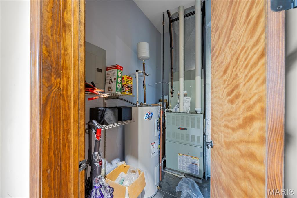 9080 Vmp Place - Commercial Sale