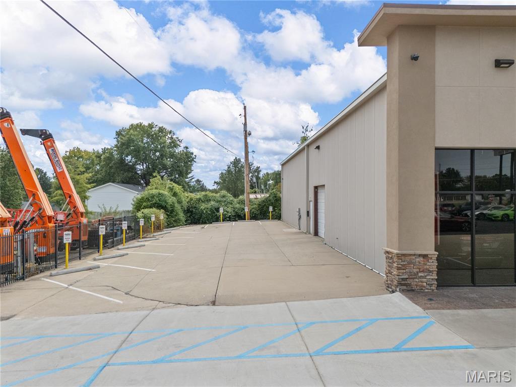 9080 Vmp Place - Commercial Sale