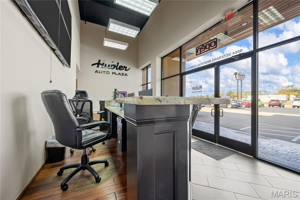 9080 Vmp Place - Commercial Sale