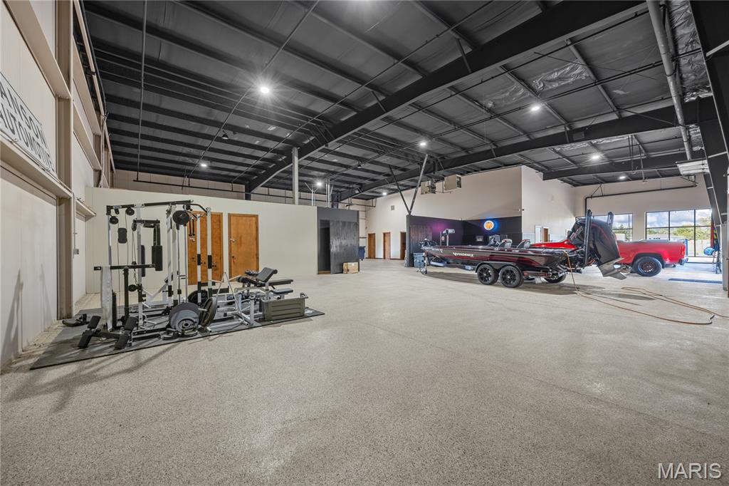 9080 Vmp Place - Commercial Sale