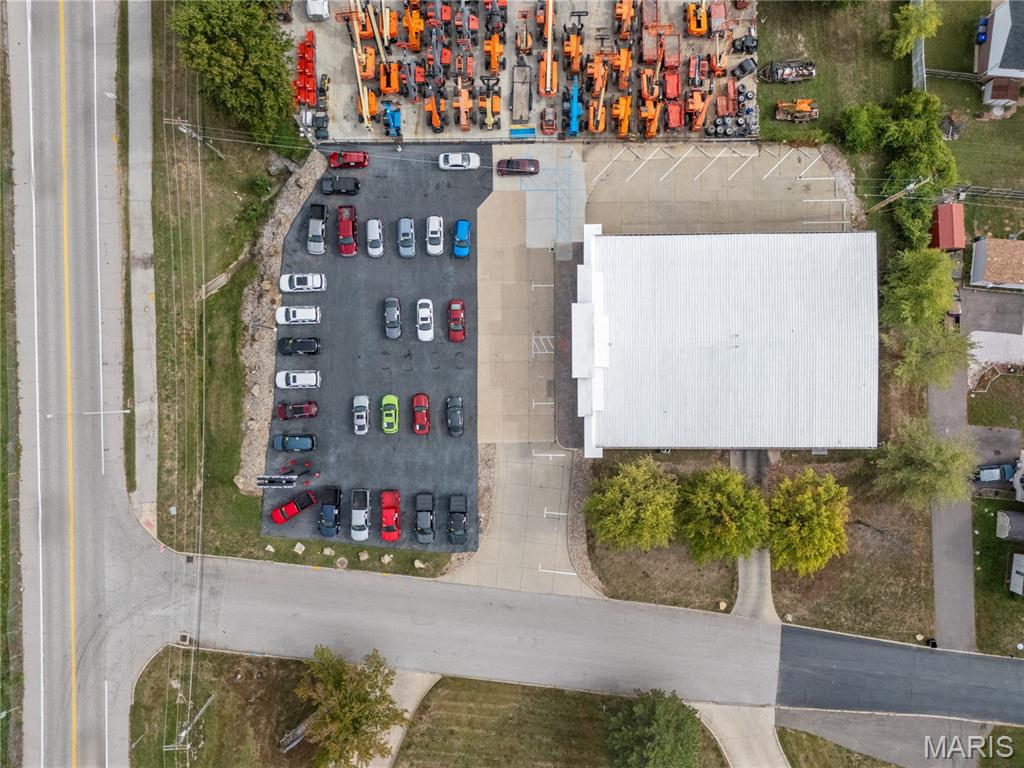 9080 Vmp Place - Commercial Sale