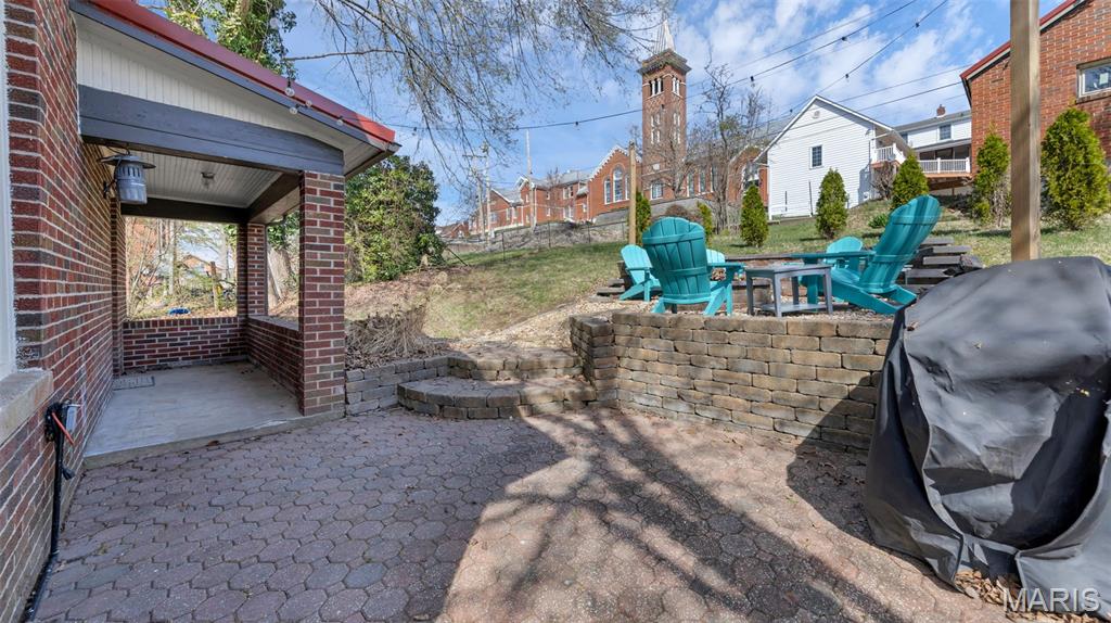 West 2nd Street - Residential