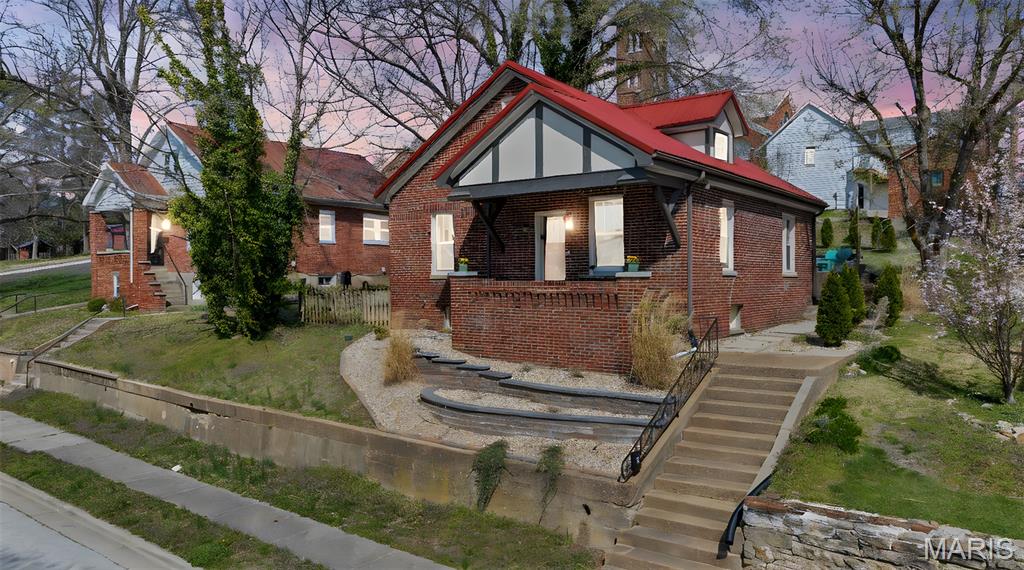 West 2nd Street - Residential