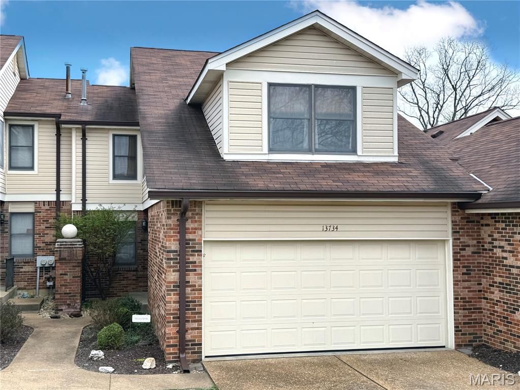 Photo of 13734 La Conte Court, St Louis, MO 63128 (MLS # 26018892)