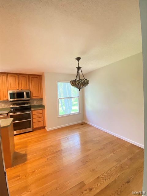Tiny photo for 2268 Kittridge Court, Chesterfield, MO 63017 (MLS # 26025666)