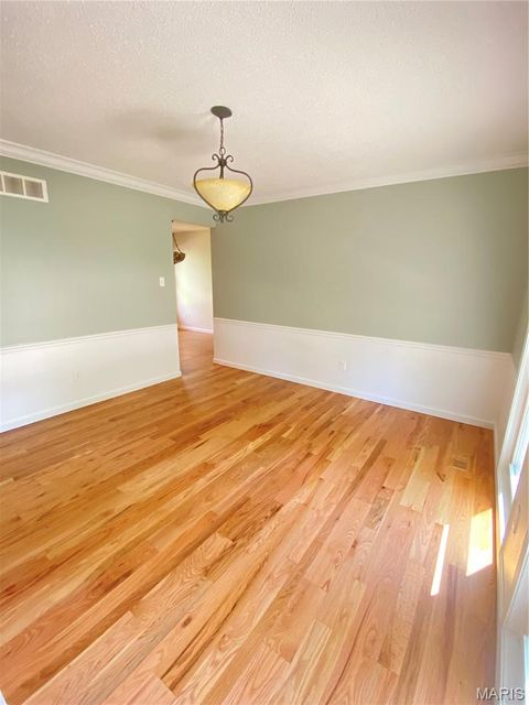 Tiny photo for 2268 Kittridge Court, Chesterfield, MO 63017 (MLS # 26025666)