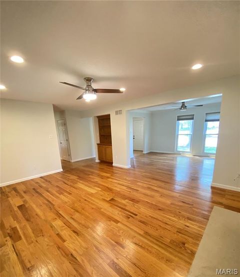 Tiny photo for 2268 Kittridge Court, Chesterfield, MO 63017 (MLS # 26025666)