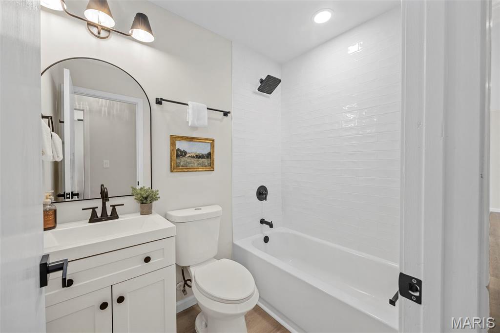 Country Wood Estates 04 - Residential