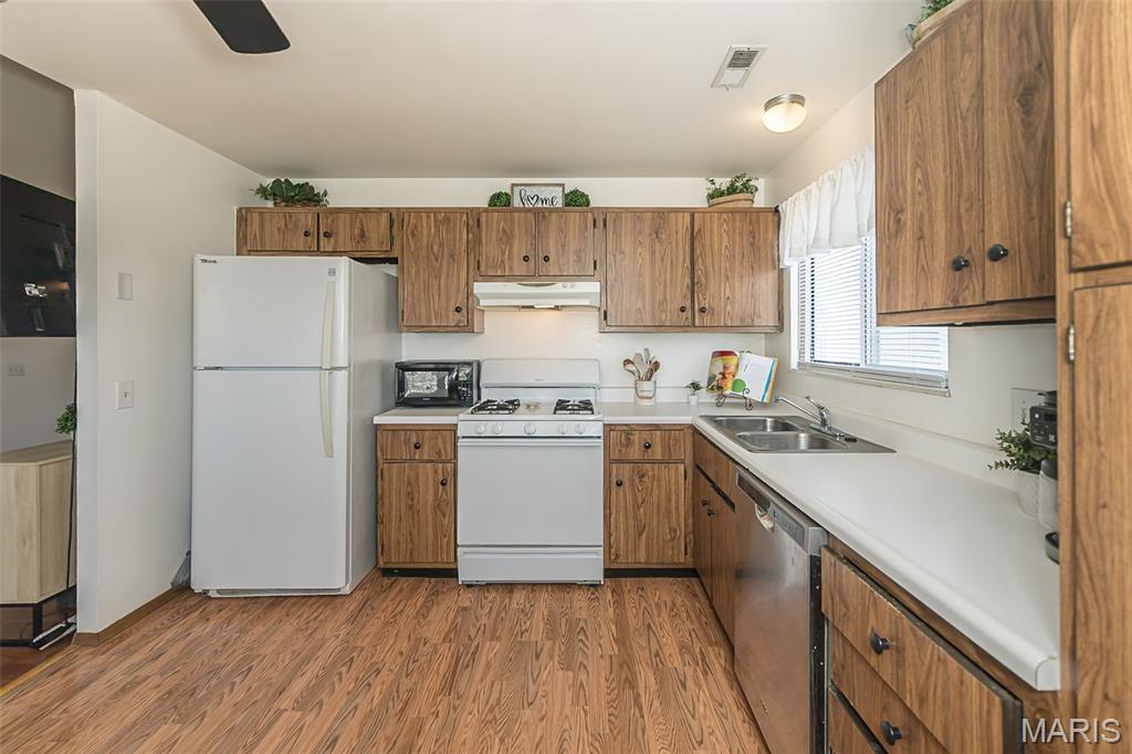 Villas At Crown Colony Condos - Residential