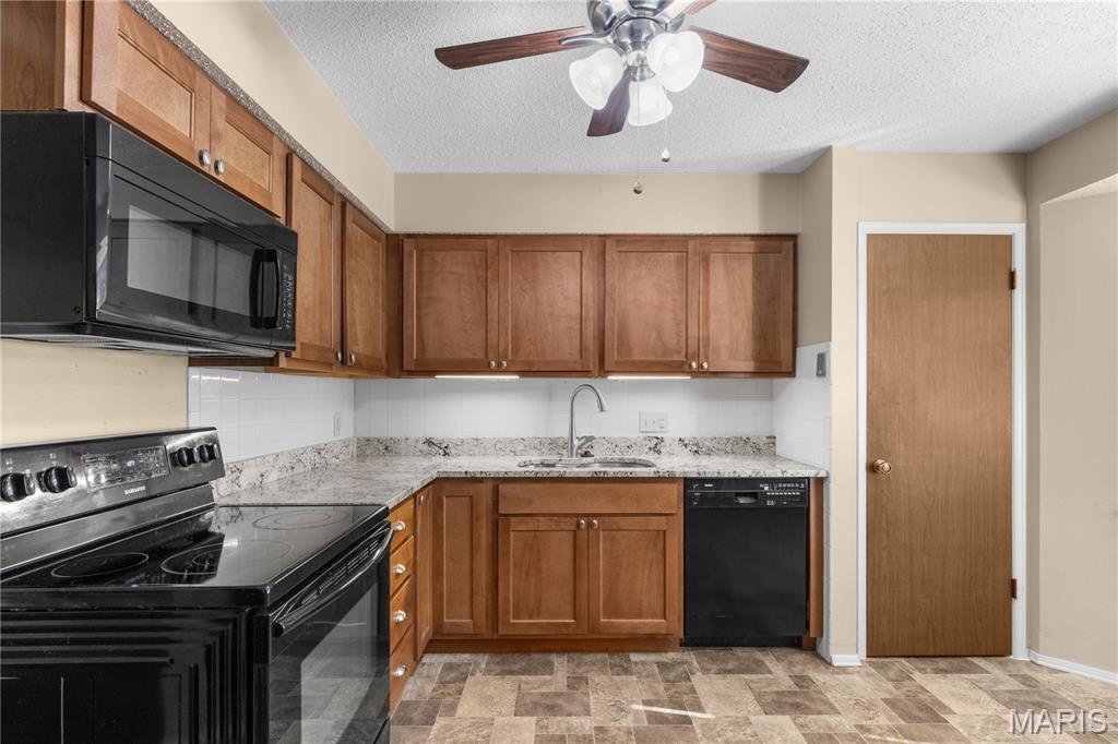 Parkway Gardens Village 2 Condo - Residential