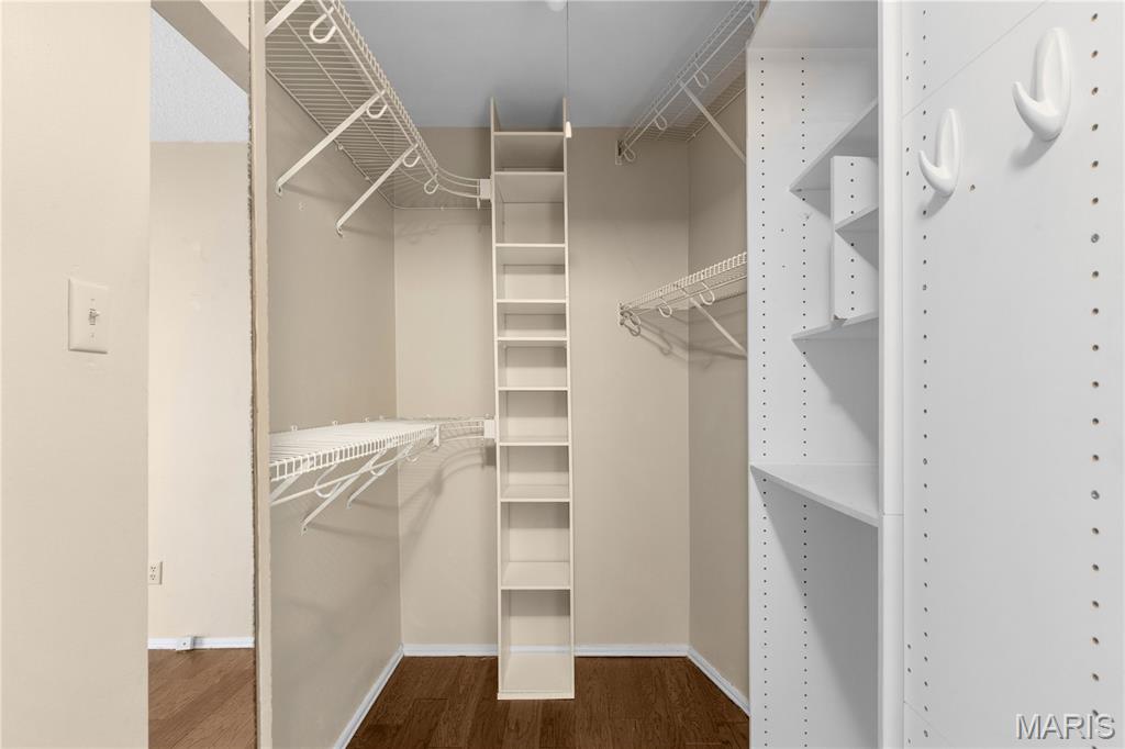 Parkway Gardens Village 2 Condo - Residential