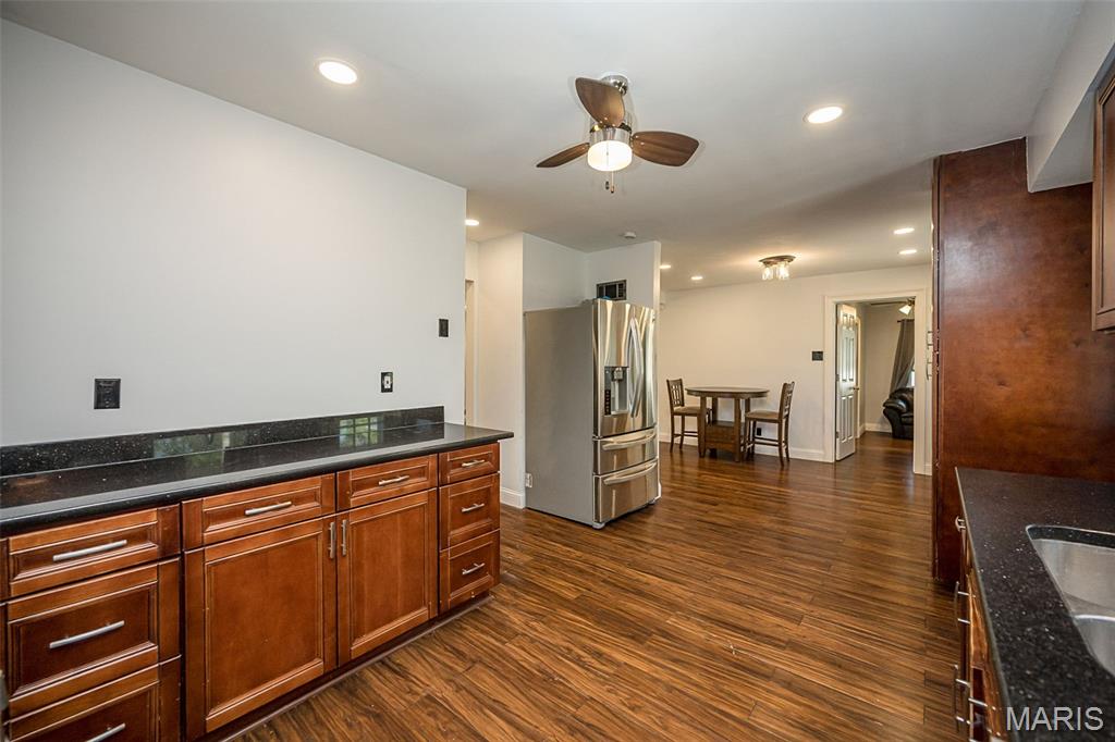 Lakeside - Residential
