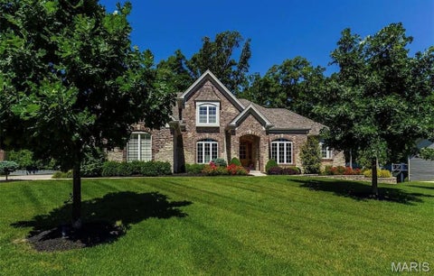 Photo of 112 Castlewood Estates Drive, OFallon, MO 63368 (MLS # 26049143)