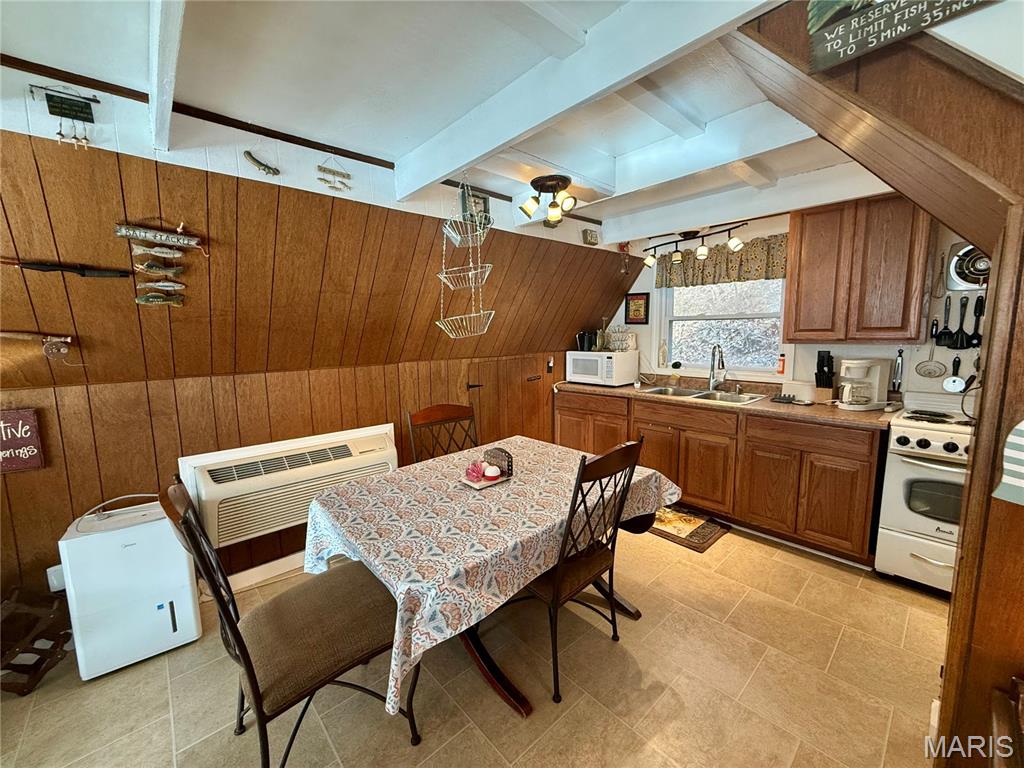 Fulton Fishing Club - Residential