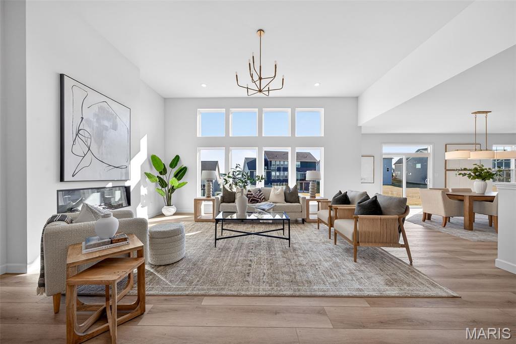 232 Balmoral Gardens Court