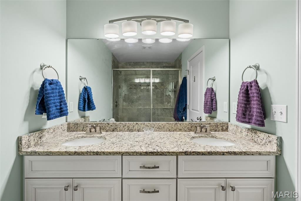 Walnut Ridge Place Loc 10 - Residential