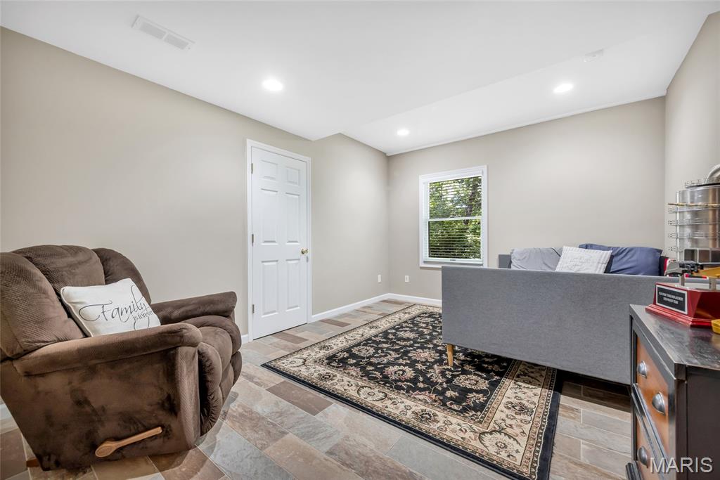 Grover, Missouri 63040, United States, 5 Bedrooms Bedrooms, ,4 BathroomsBathrooms,Residential,Active,189266