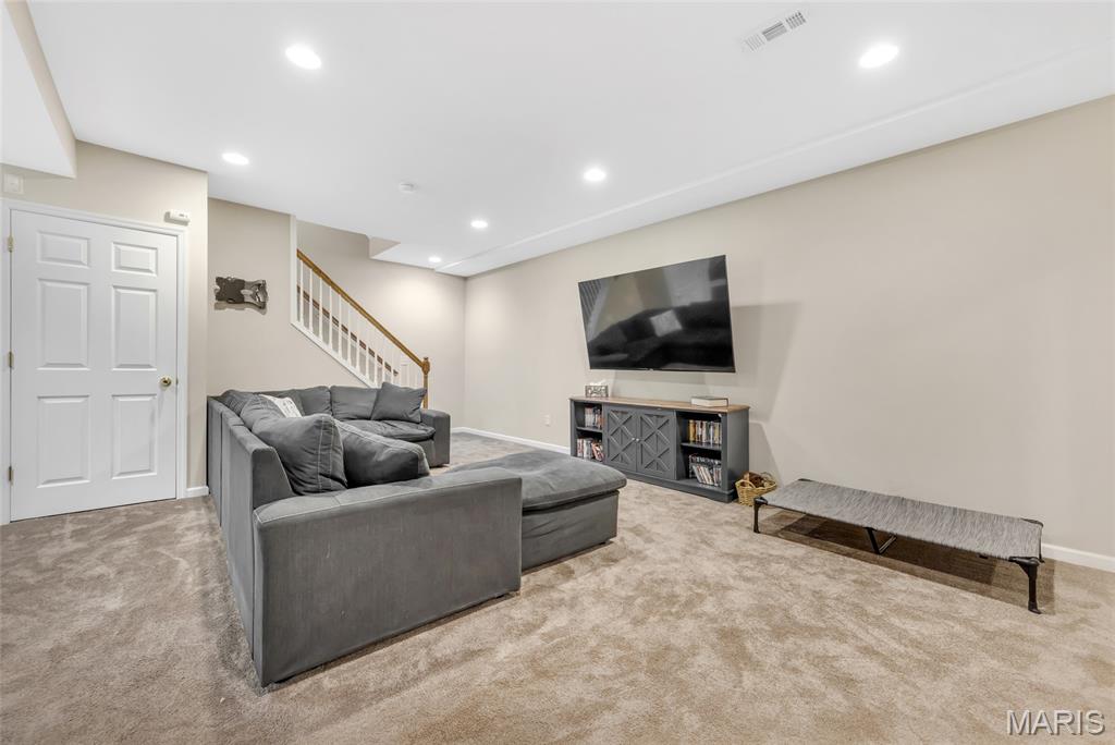 Grover, Missouri 63040, United States, 5 Bedrooms Bedrooms, ,4 BathroomsBathrooms,Residential,Active,189266