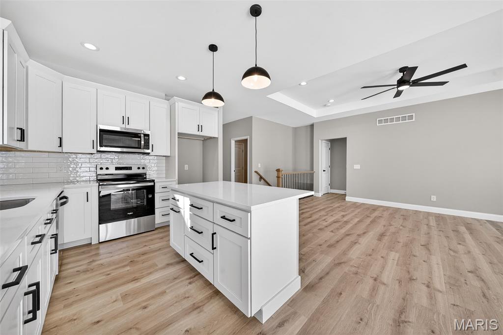 31488 Hillside Drive