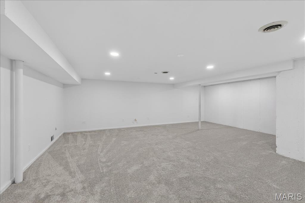 Queen Anne Village - Residential