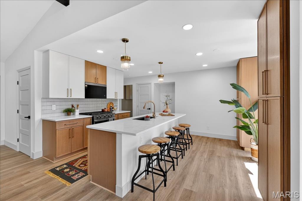 Queen Anne Village - Residential