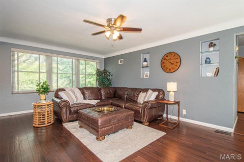 Tiny photo for 5118 Kingwood Drive, St Louis, MO 63123 (MLS # 26058823)