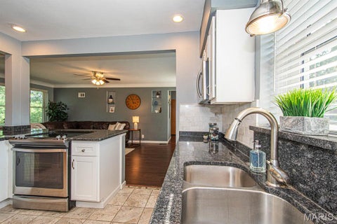 Tiny photo for 5118 Kingwood Drive, St Louis, MO 63123 (MLS # 26058823)