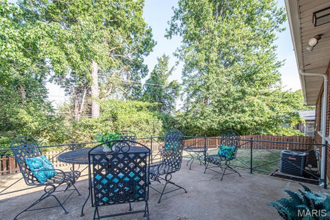 Tiny photo for 5118 Kingwood Drive, St Louis, MO 63123 (MLS # 26058823)