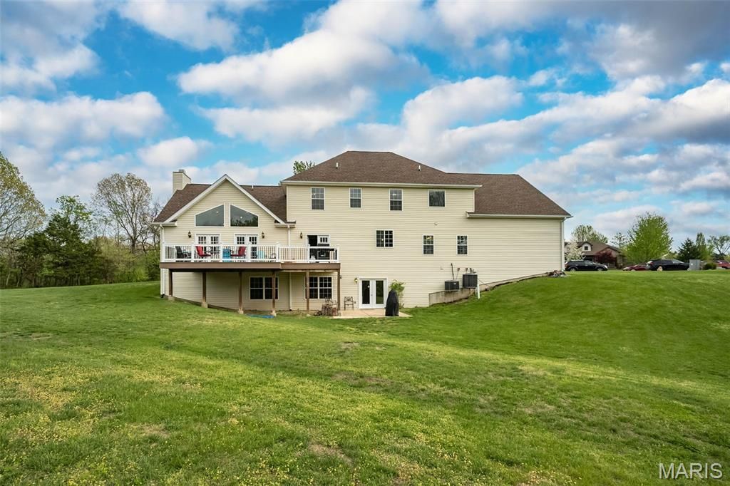 Photo of 431 Ridge Meadow Lane, Washington, MO 63090 (MLS # 26023255)