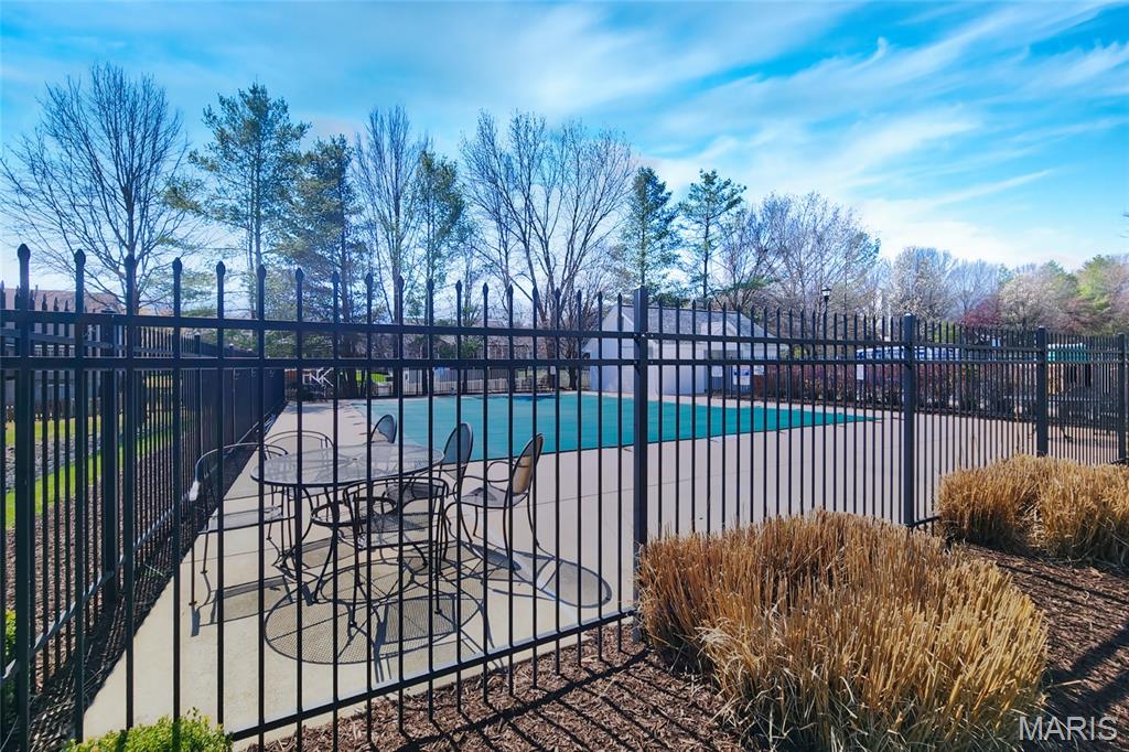 Foster Spgs Condo One - Residential