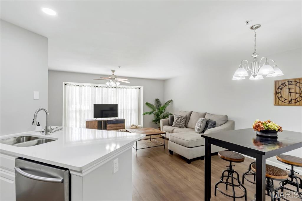 Foster Spgs Condo One - Residential