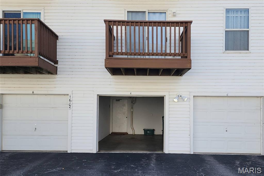 Foster Spgs Condo One - Residential