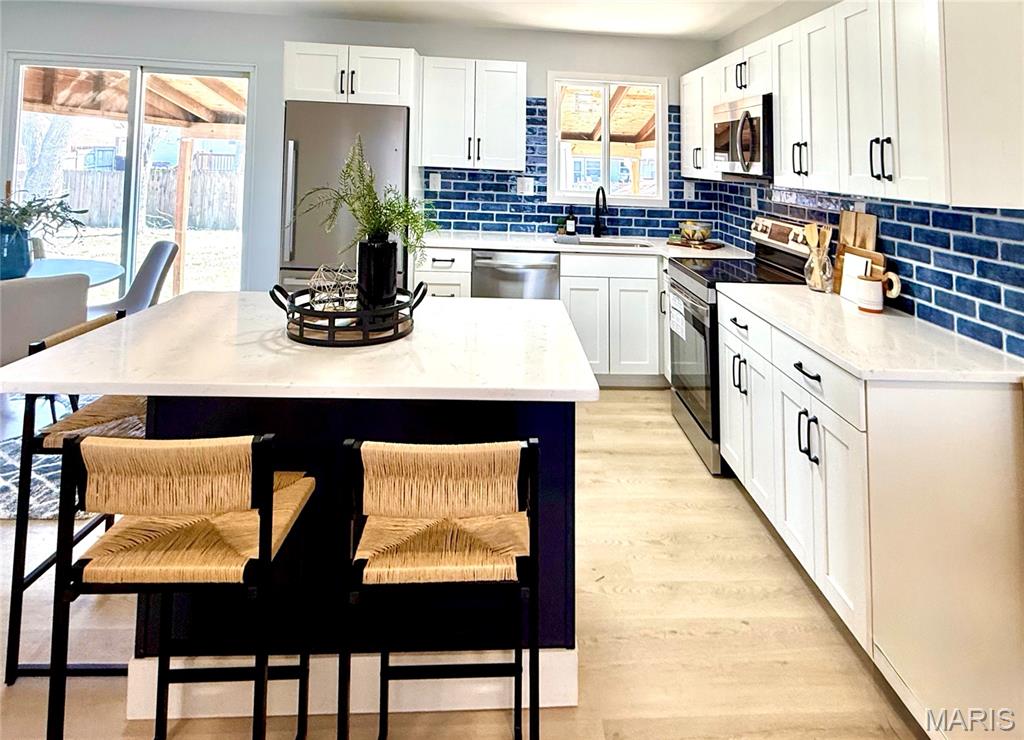 Pomme Del - Residential