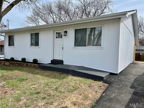 2282 Benton Drive Arnold MO 63010