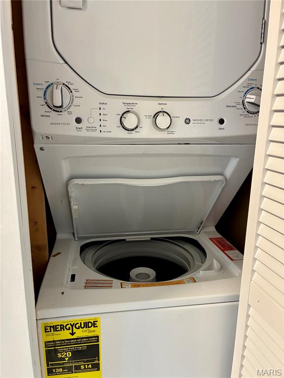 Pomme Del - Residential