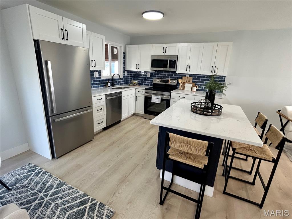 Pomme Del - Residential