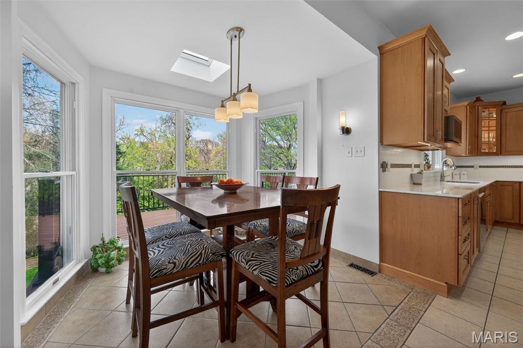 Turnberry Place - Residential