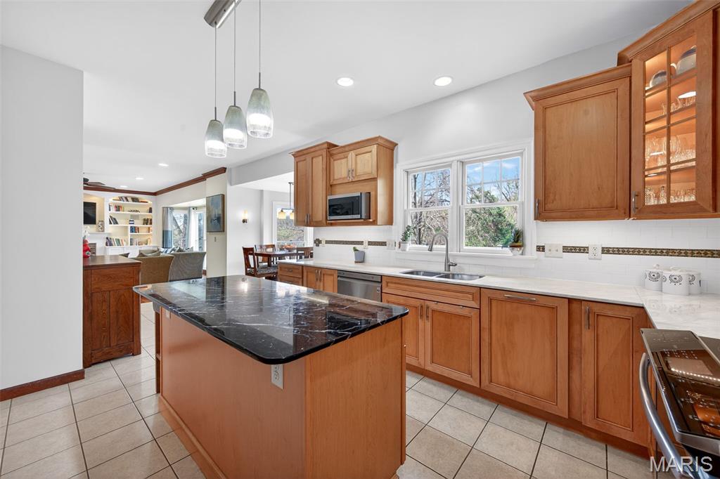 Turnberry Place - Residential