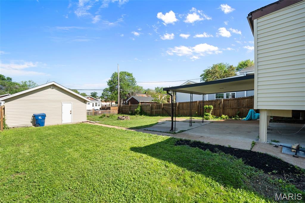 West Line/Michigan Ave - Residential