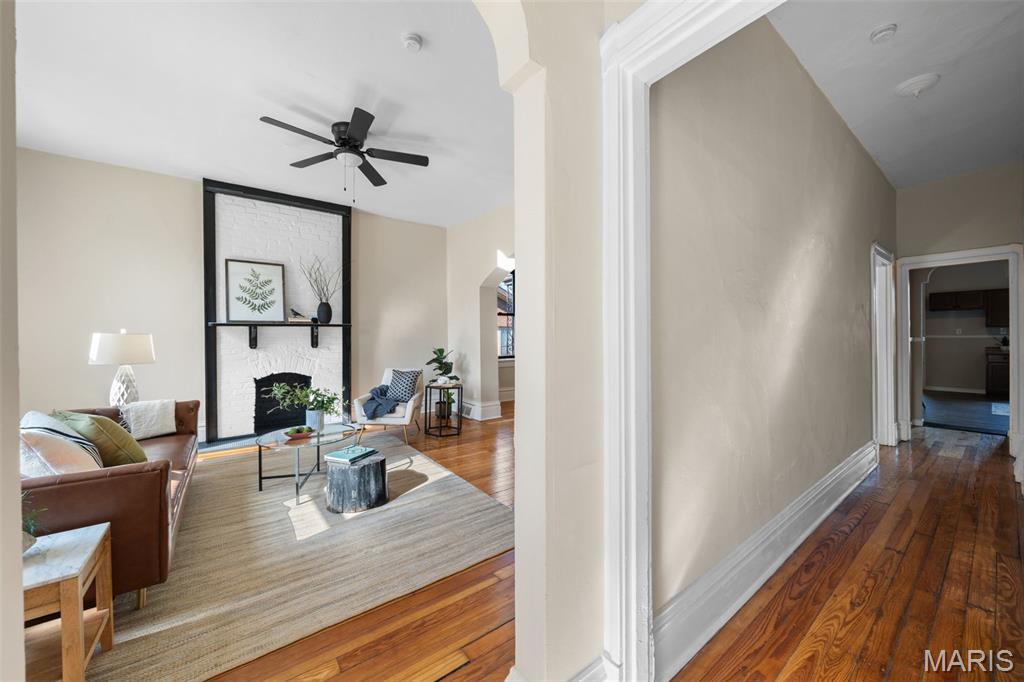 West Line/Michigan Ave - Residential