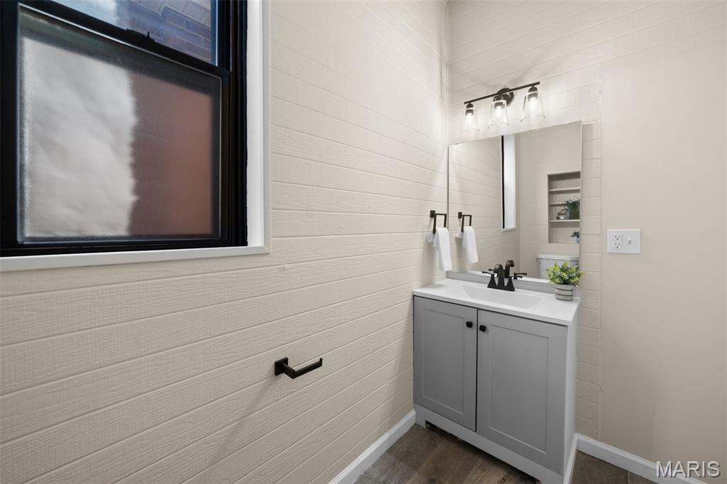 West Line/Michigan Ave - Residential