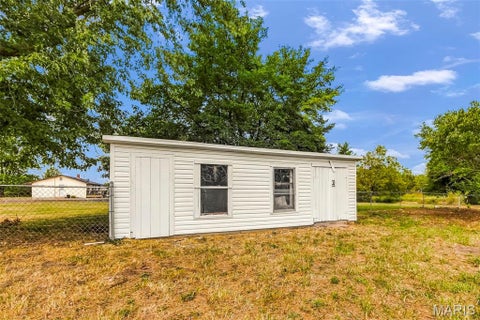 Tiny photo for 806 S Court Street, Bowling Green, MO 63334 (MLS # 26059853)