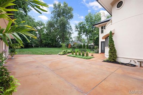 Tiny photo for 441 Park Road, Webster Groves, MO 63119 (MLS # 26010809)