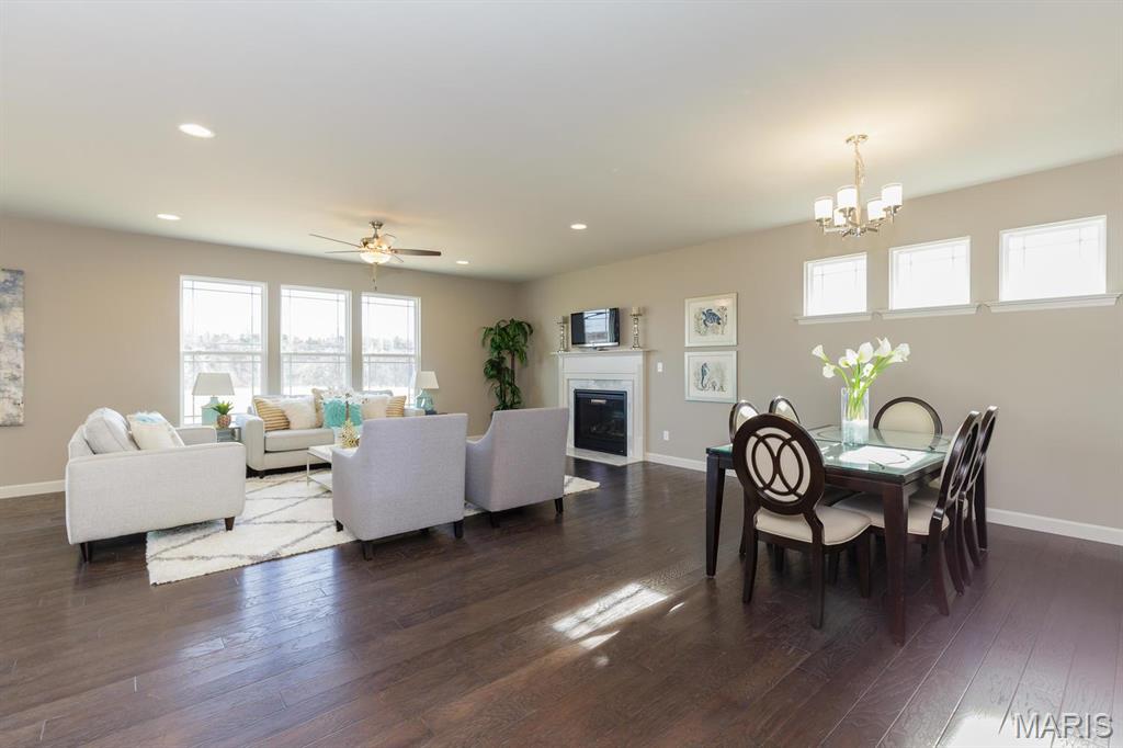 Ryehill Manor - Residential