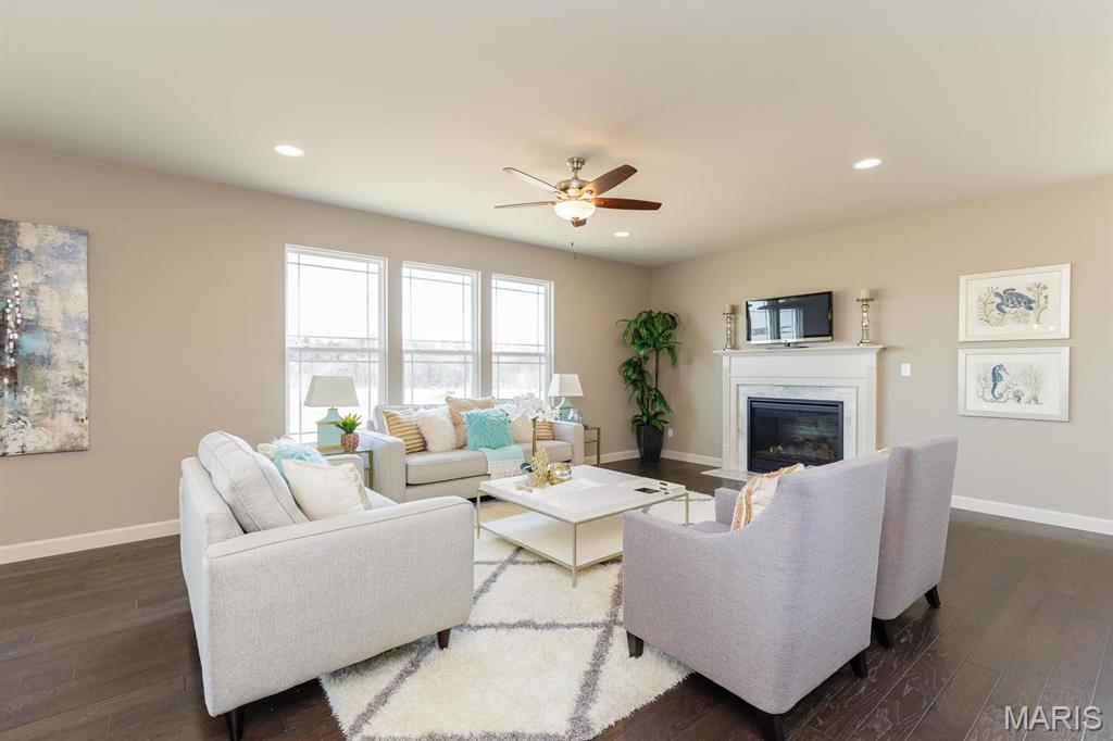 Ryehill Manor - Residential