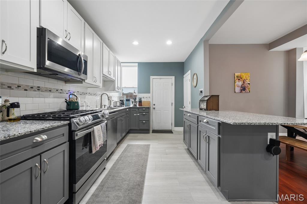 St Louis Commons Add - Residential